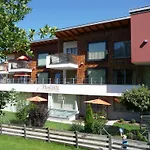 Phantasia Apartment